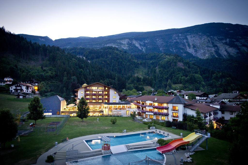 All In Resort Schwarzbrunn Stans Exterior photo